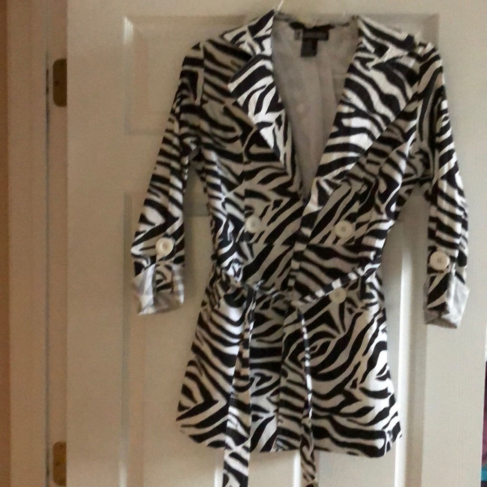 Zebra print light weight jacket